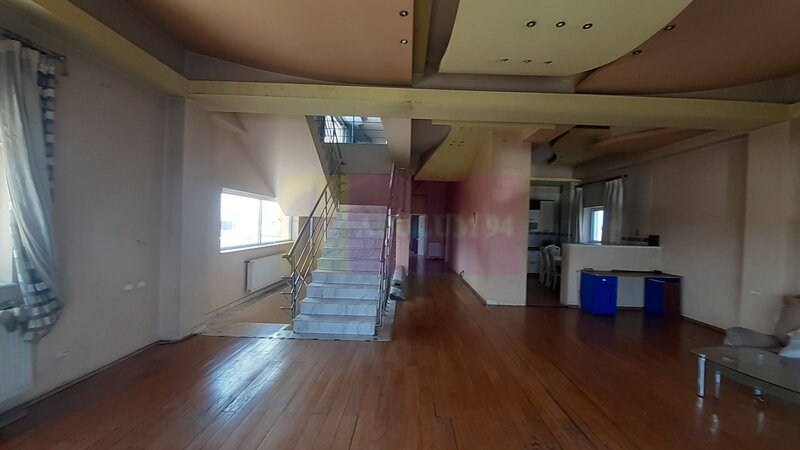 Doua Etaje in Vila in zona Voluntari de Inchiriat