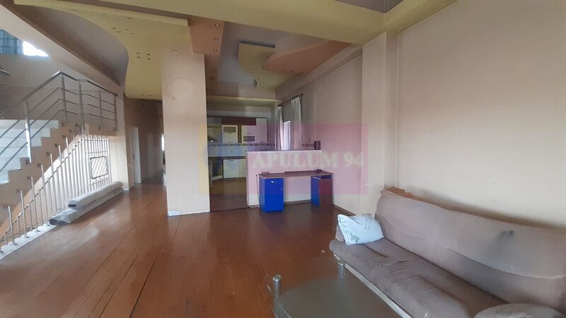 Doua Etaje in Vila in zona Voluntari de Inchiriat