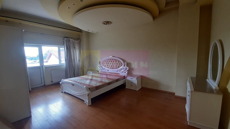 Doua Etaje in Vila in zona Voluntari de Inchiriat