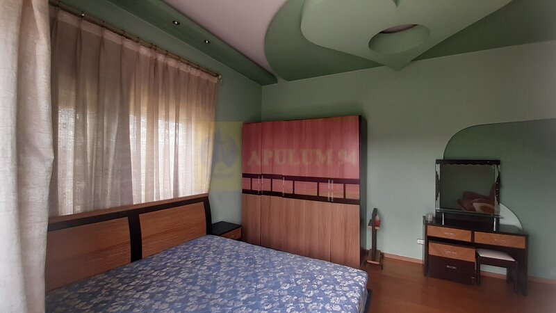 Doua Etaje in Vila in zona Voluntari de Inchiriat