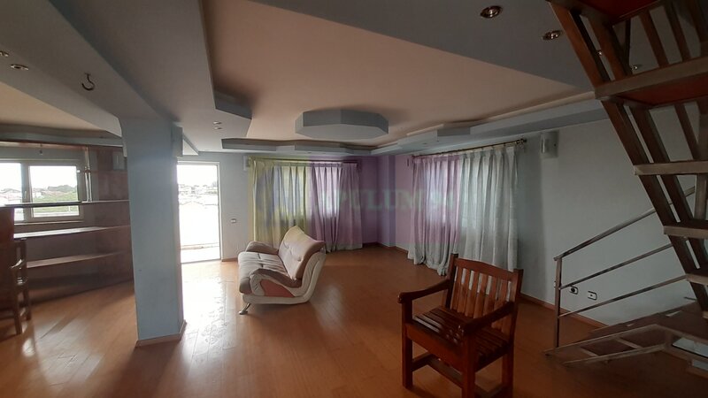 Doua Etaje in Vila in zona Voluntari de Inchiriat